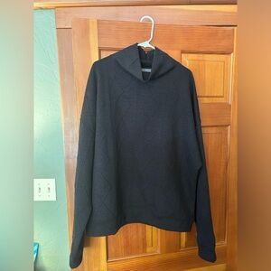 Descendent of Thieves Large Men’s Cableknit Sweater